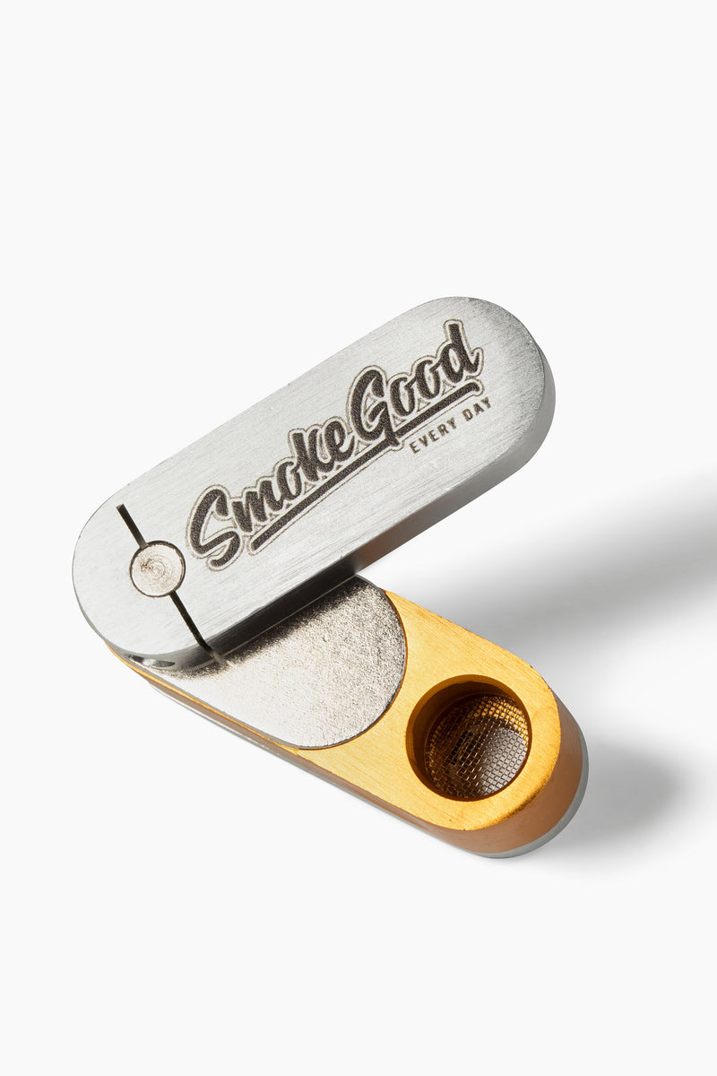 SmokeGood Swivel Pocket Pipe – Gold/Chrome