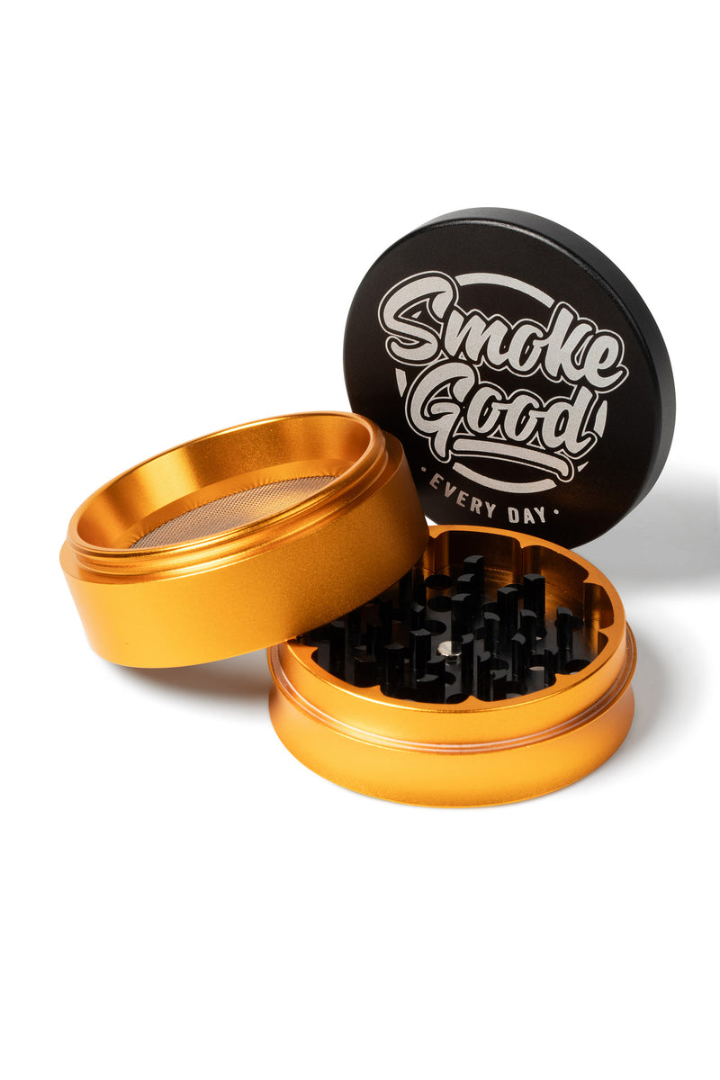 SmokeGood Centerpoint Grinder – Black/Gold